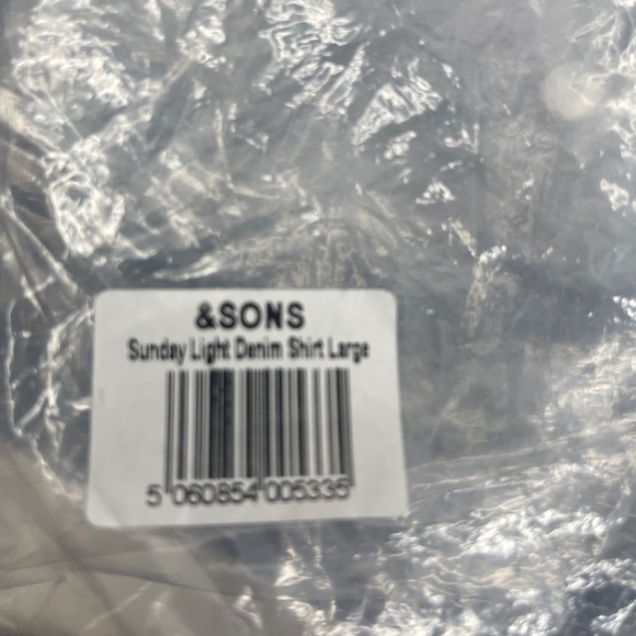 NWT &SONS Trading Co. Sunday Shirt Light Denim Large - Picture 11 of 12